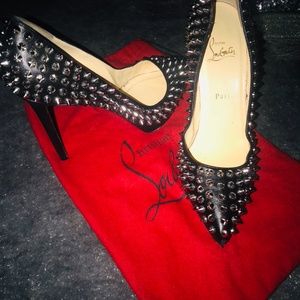 Black Leather Pigalle Spikes Pumps